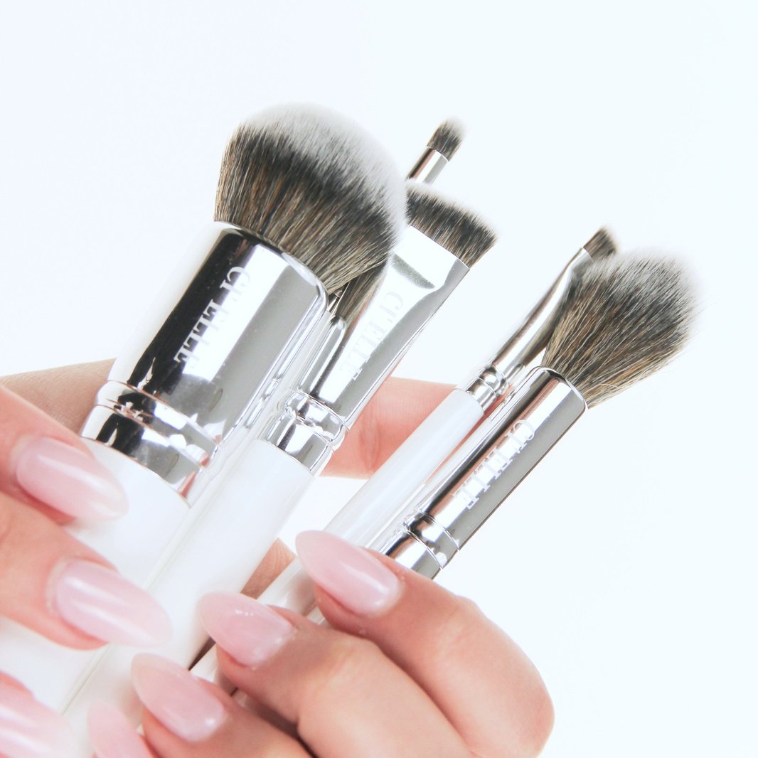 The Essentials - 15 Piece Makeup Brush Set